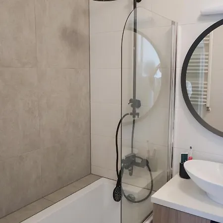 Przytulne Mieszkanie W Cichej Okolicy Вроцлав